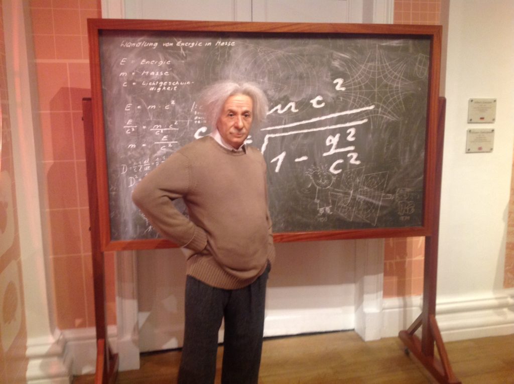 Albert Einstein au musée de Madame Tussauds à Londres 