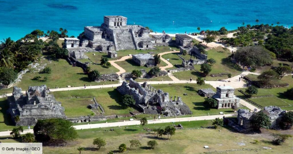 Temples mayas en bord de mer, Riviera Maya, Mexique