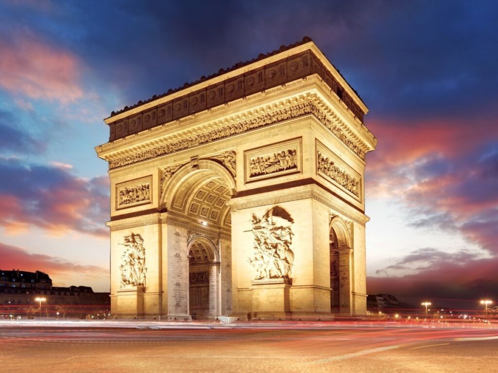 Arc de triomphe, Avenue des champs Elysées, Paris