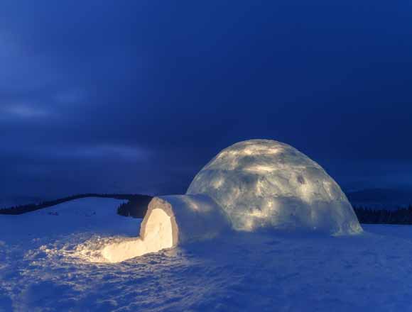 Dormir dans un igloo à Orcieres Merlette