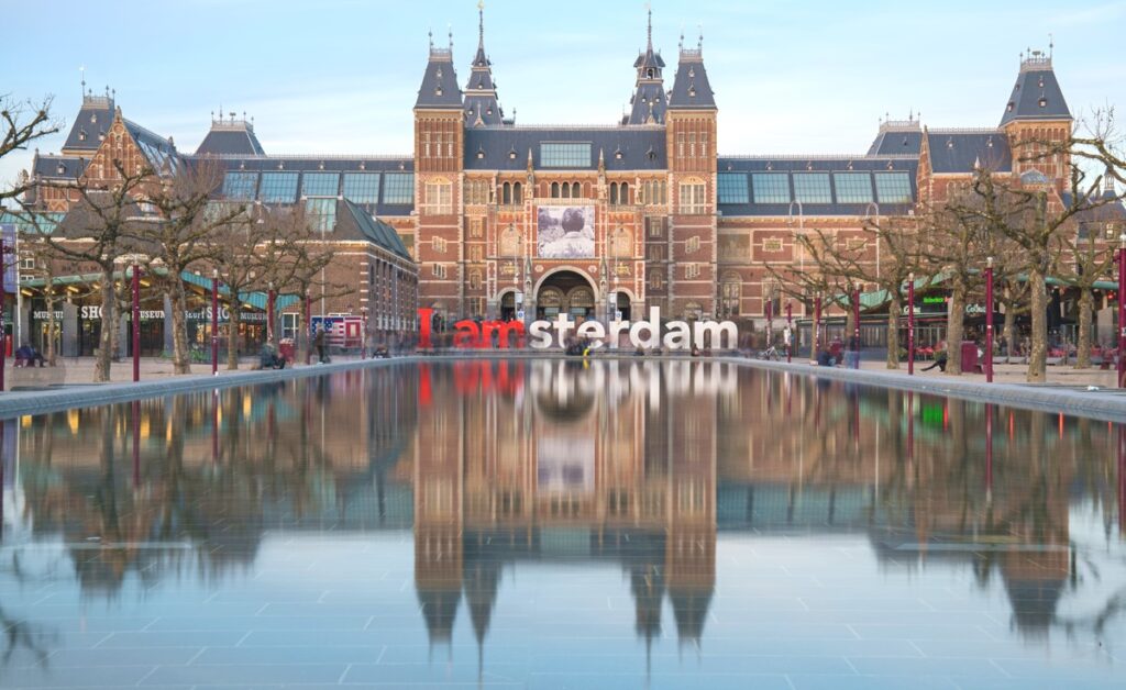 Se balader en vélo à Amsterdam dans le quartier des musées