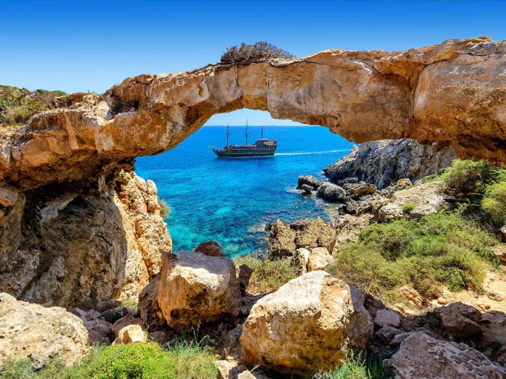 Ayianapa - Protaras, une des plus belles excursions à Chypre avec les plus belles plages de Chypre