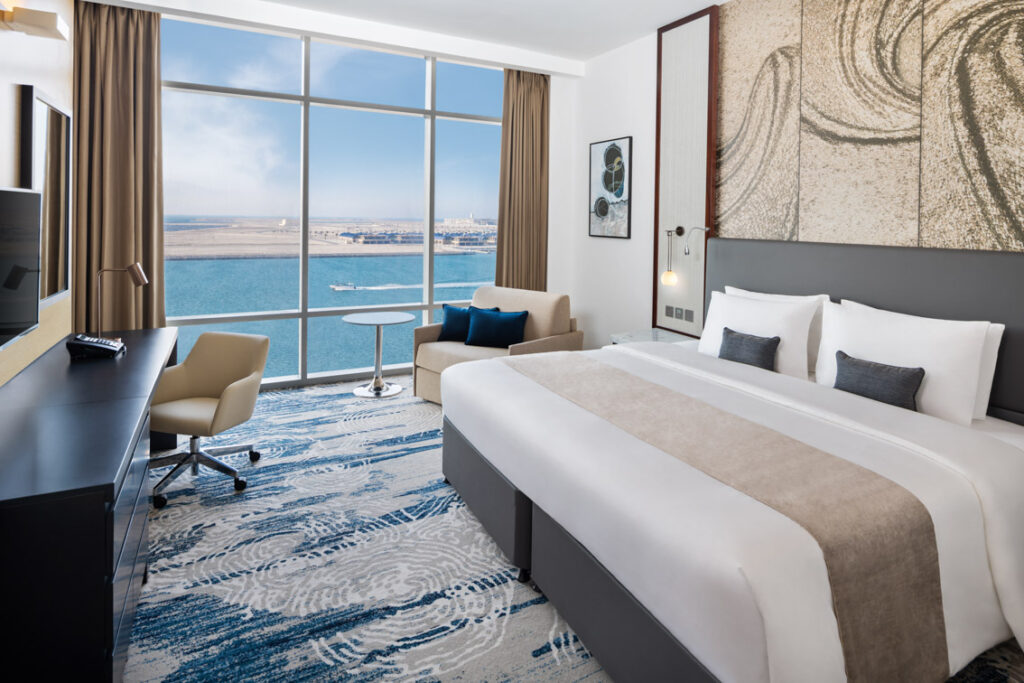 Les chambres vue mer de l'hôtel Wyndham Dubai Deira